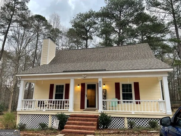 671 Fairmont Dr, Macon, GA 31210