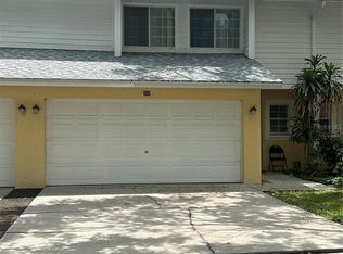 1124 Sunset Point Rd APT 302, Clearwater, FL 33755