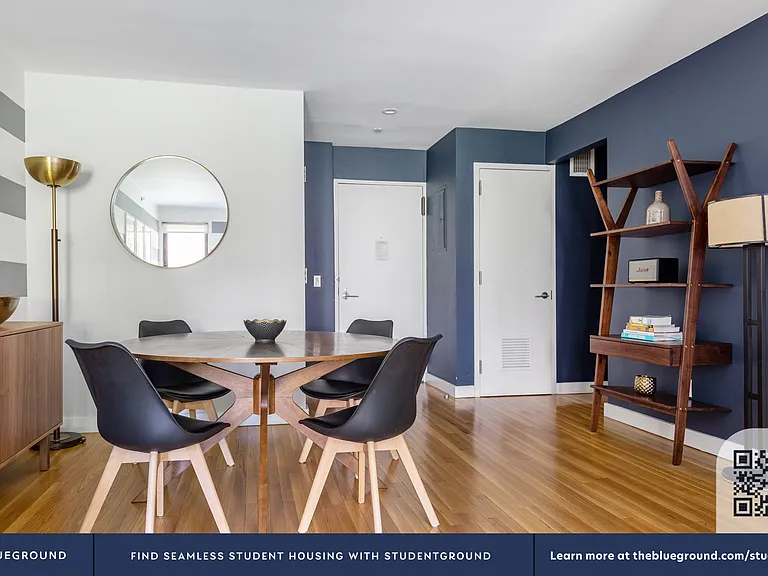 101 W 15th St #214 — Photo 5
