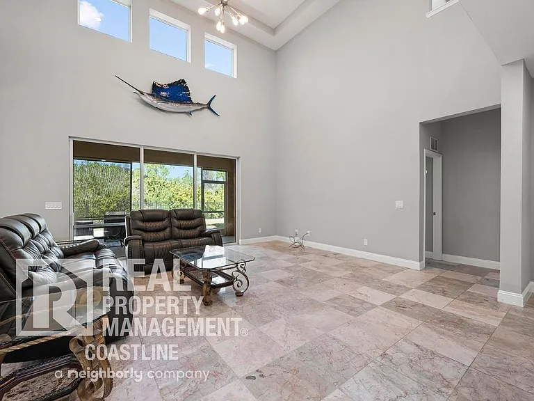 2585 Hobblebrush Dr — Photo 18
