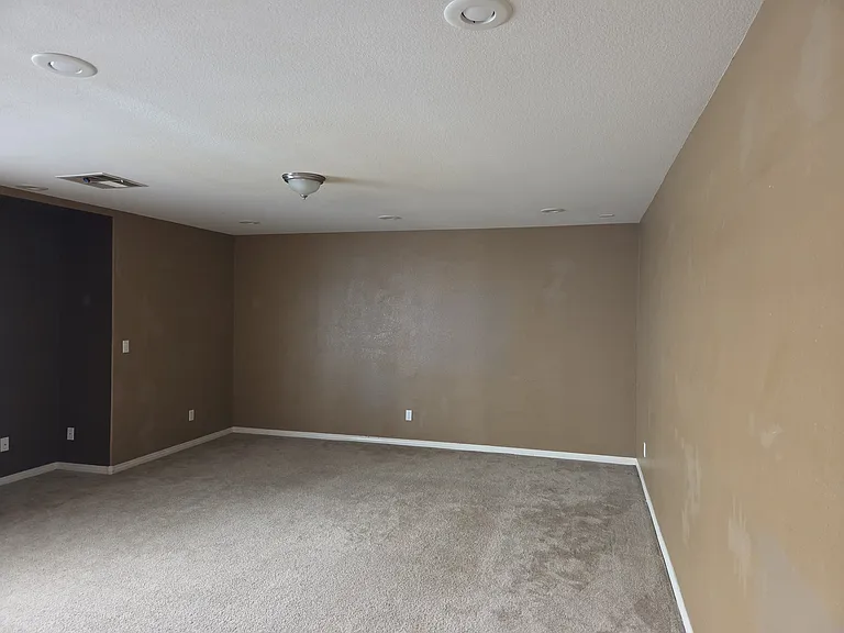 7204 Bindweed Rd — Photo 2