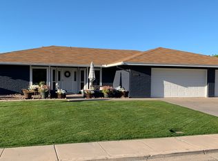 2610 E Fairfield St, Mesa, AZ 85213