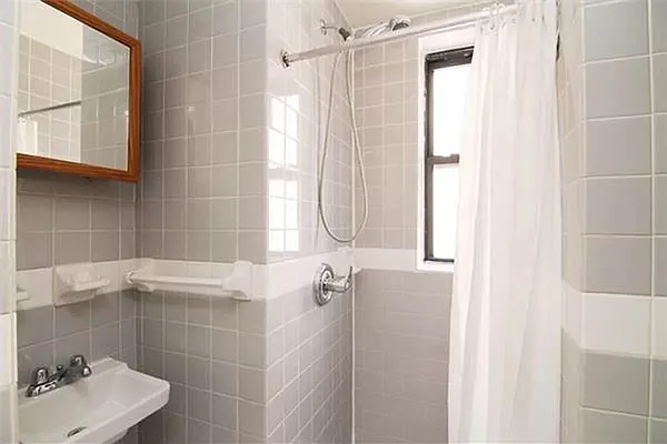 Rented by J PRESTON AND ASSOCIATES INC | media 15