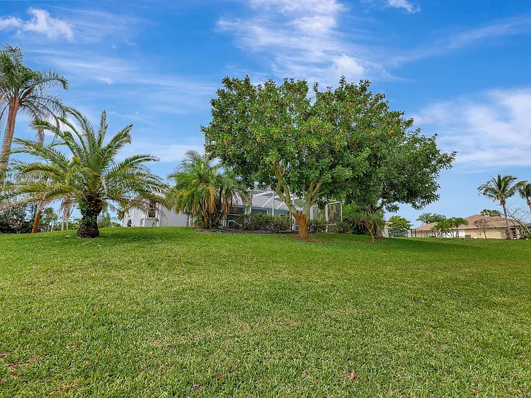 2704 SE Eagle Dr — Photo 43