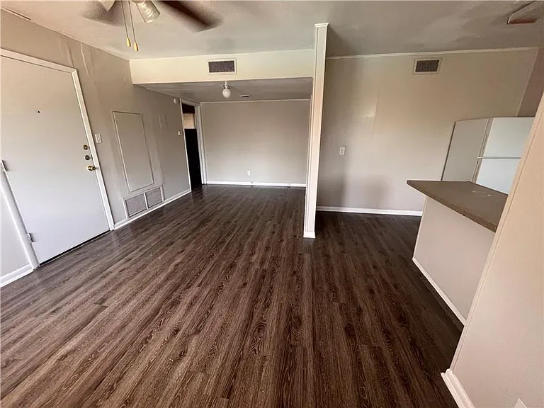 3304 Red River St — Photo 51