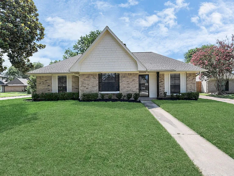 2514 Trailside Ct — Photo 3