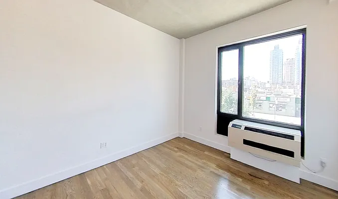 Rented by Bank Neary | media 5