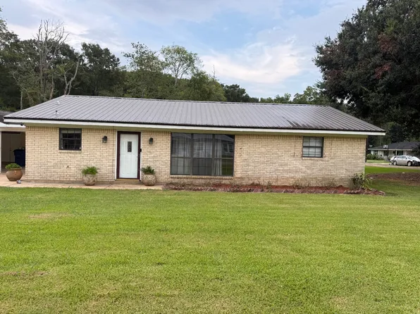 305 Cherry St, Bunkie, LA 71322