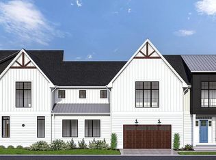 456 Bastle Wynd #2, Port Washington, WI 53074