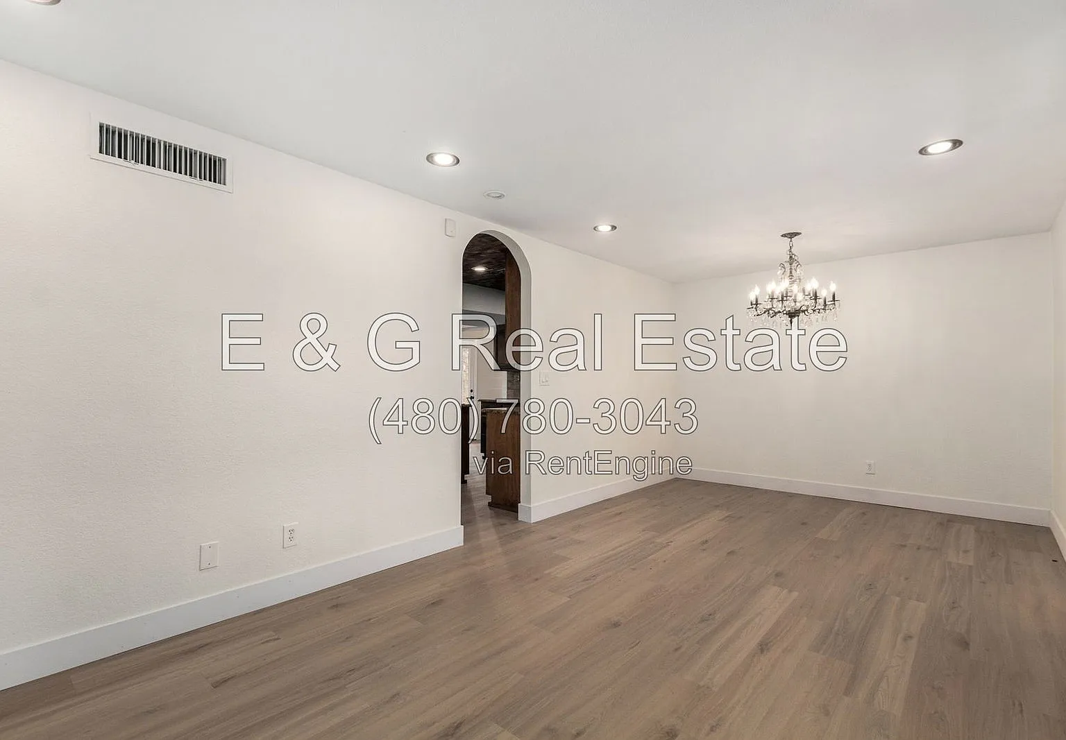 4 bed, 2.0 bath, 2283 sqft, $3,800 — Photo 4