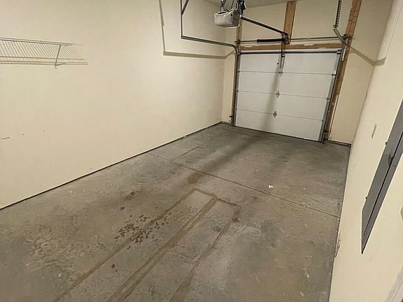 5th image of 2468 N Main St #1