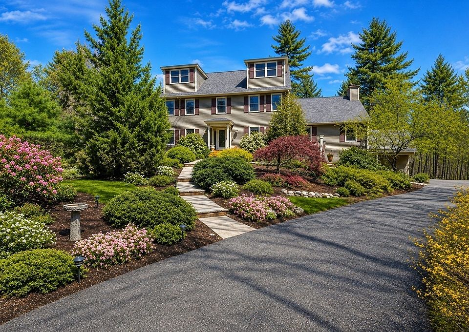 1st image of 19 Pheasant Ln