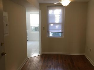 323 S 13th St #2, Philadelphia, PA 19107