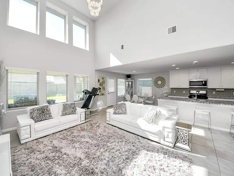 3514 Windham Way — Photo 3