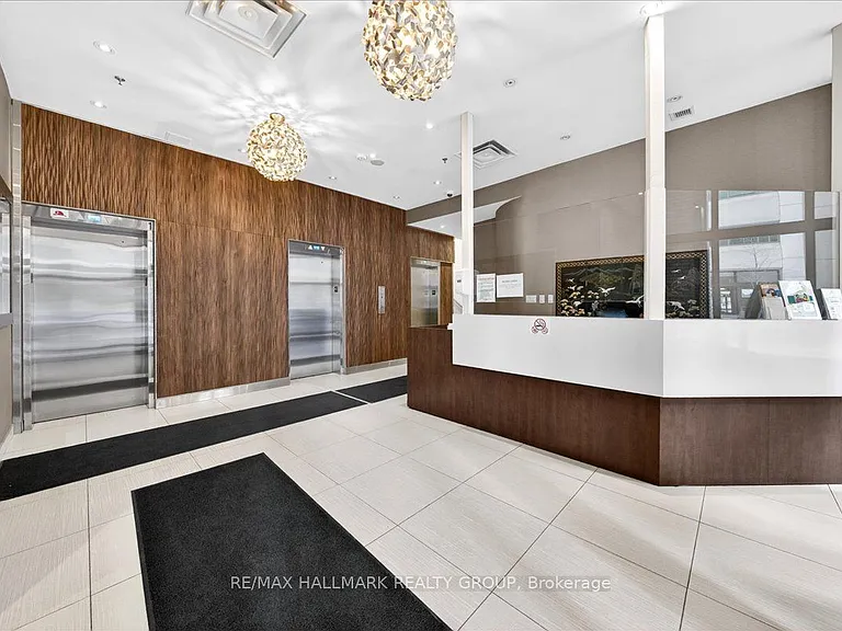 55 Centre Ave #1506 — Photo 30