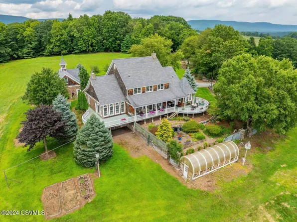 207 Klinger Hill Rd, Benton, PA 17814