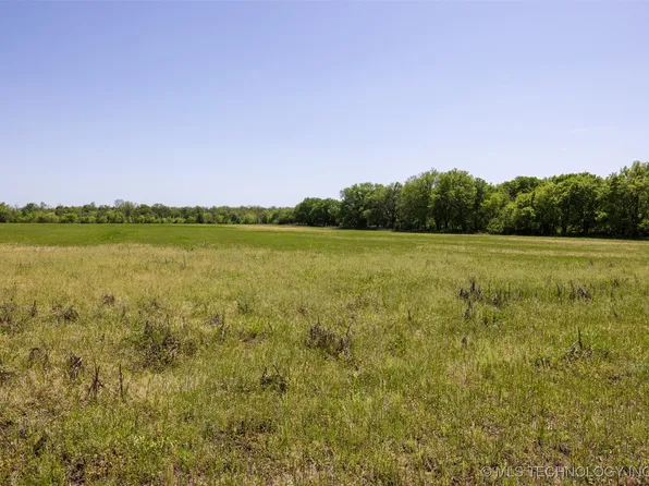 3 W Oak St, Skiatook, OK 74070