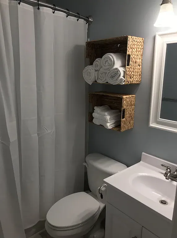 2 bed, 757 sqft, $2,000 — Photo 4
