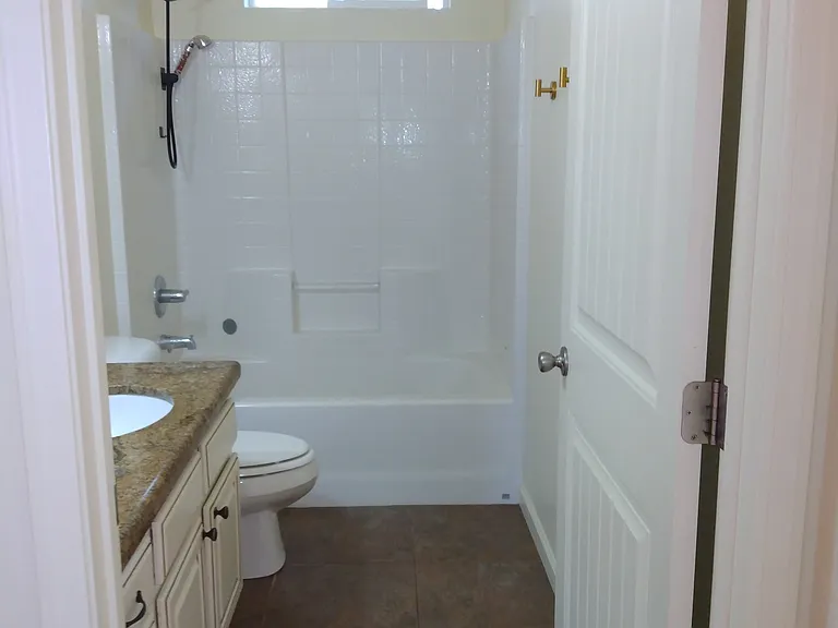 926 Whetstine Ave #C — Photo 14