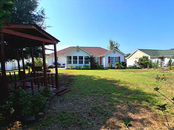 2nd image of 761 Drawbridge Dr. #CASTLEWOOD