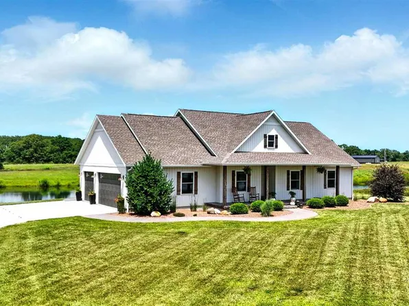 2786 Deer Valley Ln, Danville, IA 52623