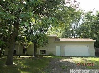 20320 Walden Blvd NW, Oak Grove, MN 55011