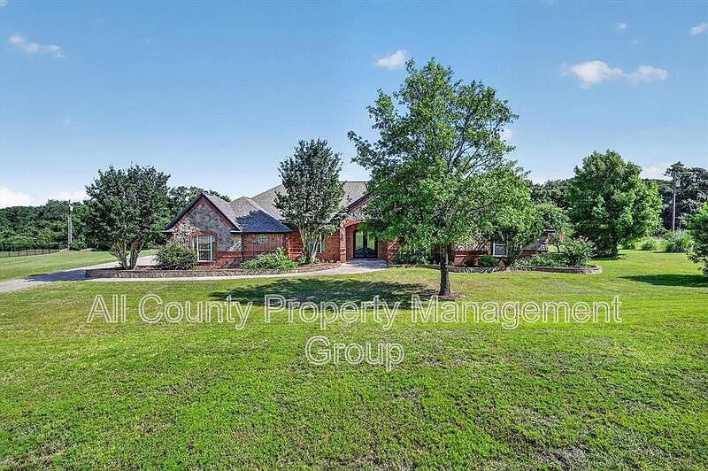 1st image of 308 W Aurora Vista Trl