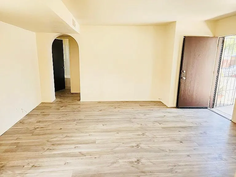 3946 N Vine Ave #A — Photo 4