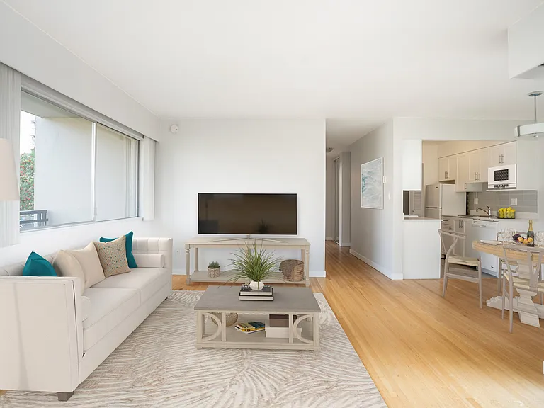 1370 Clyde Ave #305 — Photo 7