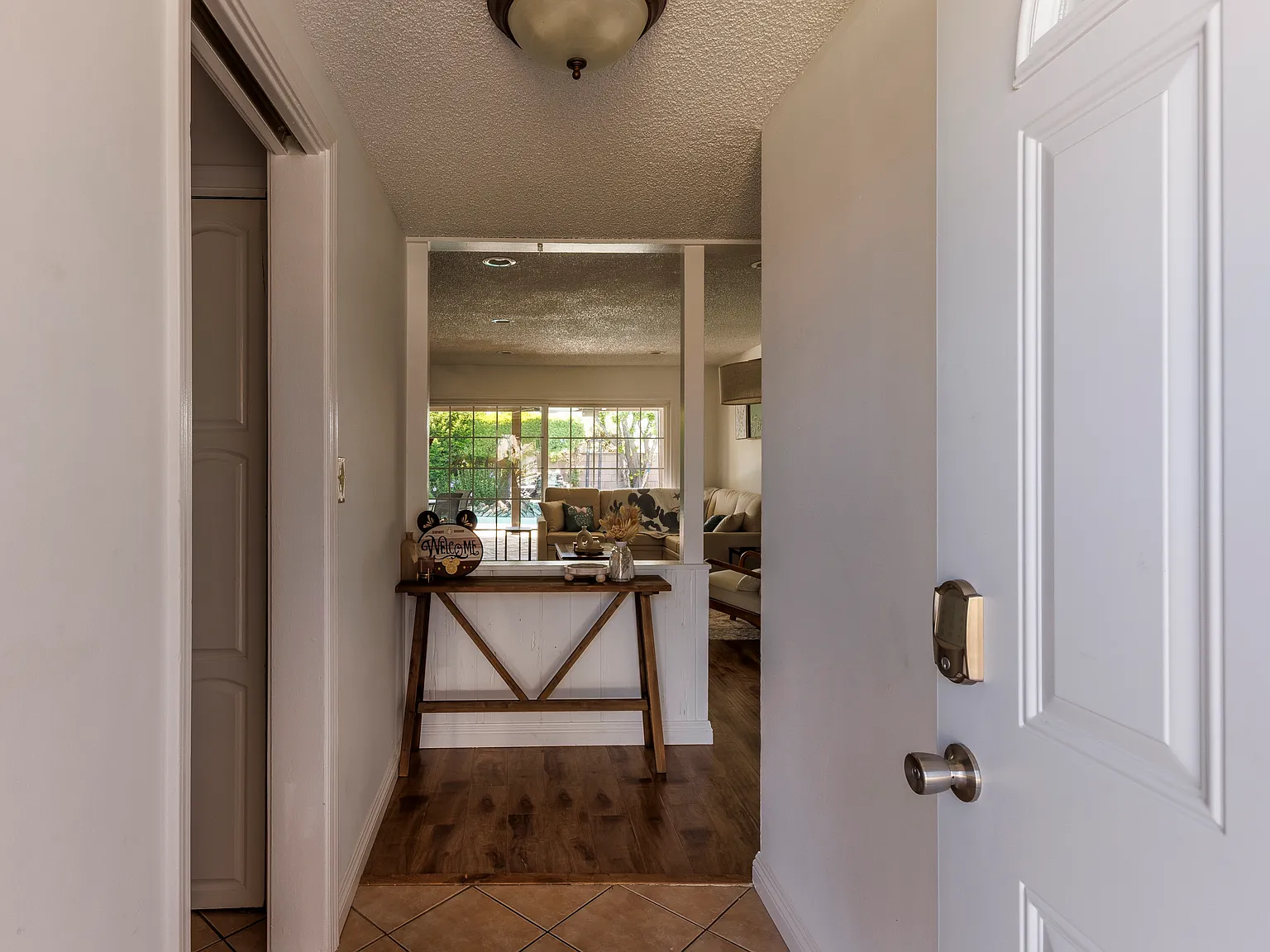630 S Archer St — Photo 1