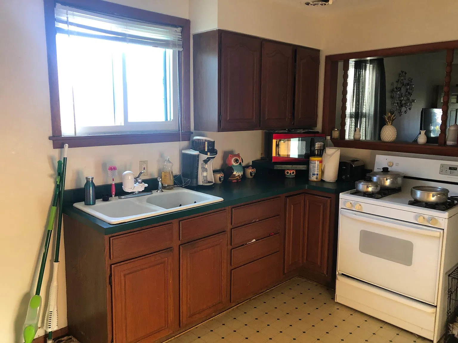 95 Huetter Ave — Photo 3