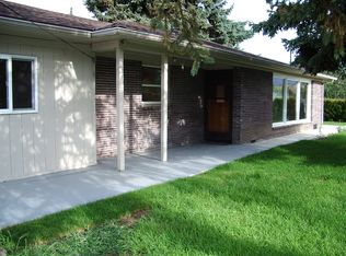 1002 W Fremont Ave, Selah, WA