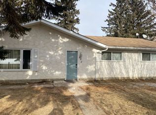 202 S James St, Bittern Lake, AB T0C0L0