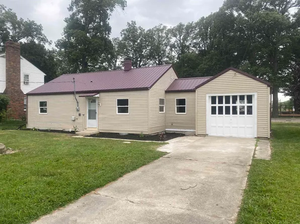 705 W North St, Portland, IN 47371