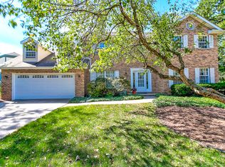 5140 Barnwall Ct, Lisle, IL 60532