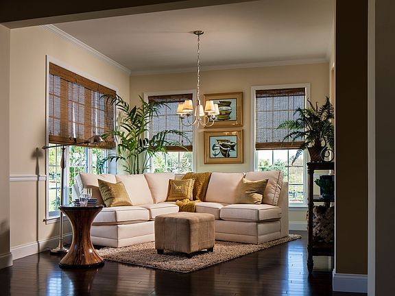 Similar Living Room