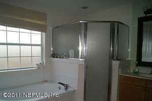 3rd image of 707 Bonaparte Dr