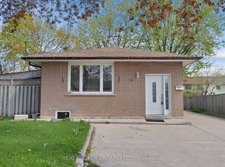251 Vodden St E #BASEMENT, Brampton, ON L6V 1N3