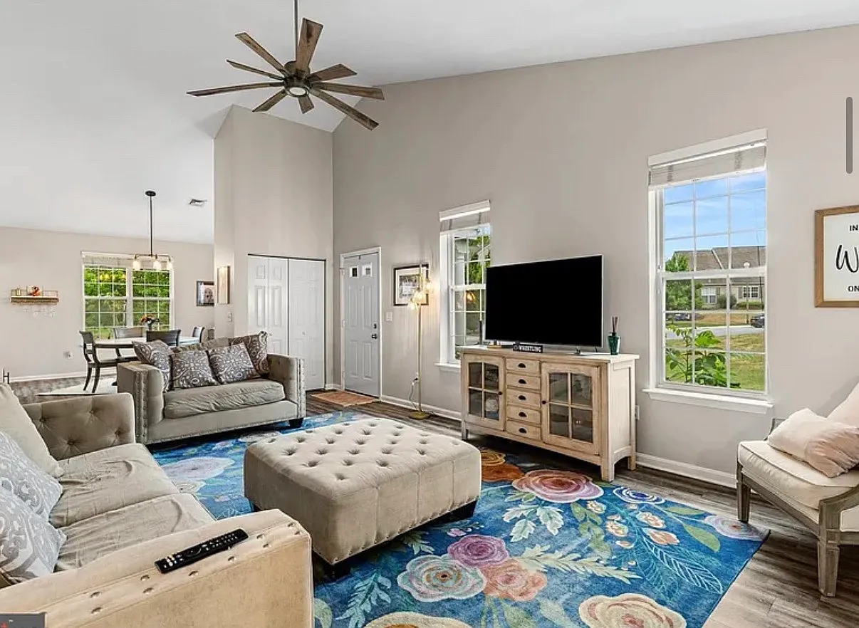 2 bed, 1468 sqft, $2,000 — Photo 4