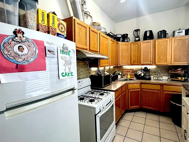 68 W Main St #1 — Photo 2