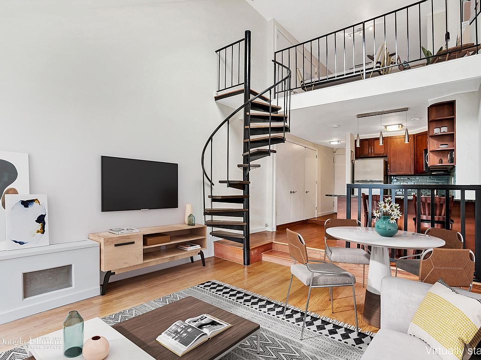 1st image of 211 Thompson St APT 6C