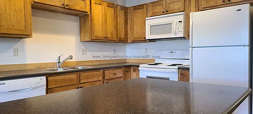 905 Montana St Photo 1