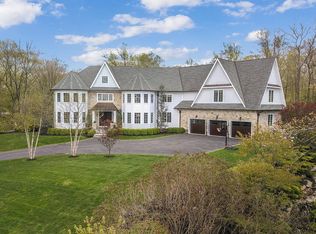 11 Hollow Ridge Rd, Armonk, NY 10504