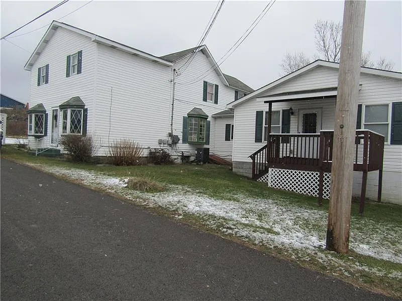 2579 Kingview Rd photo 1