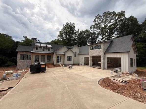 1110 Sunset Blf, Greensboro, GA 30642