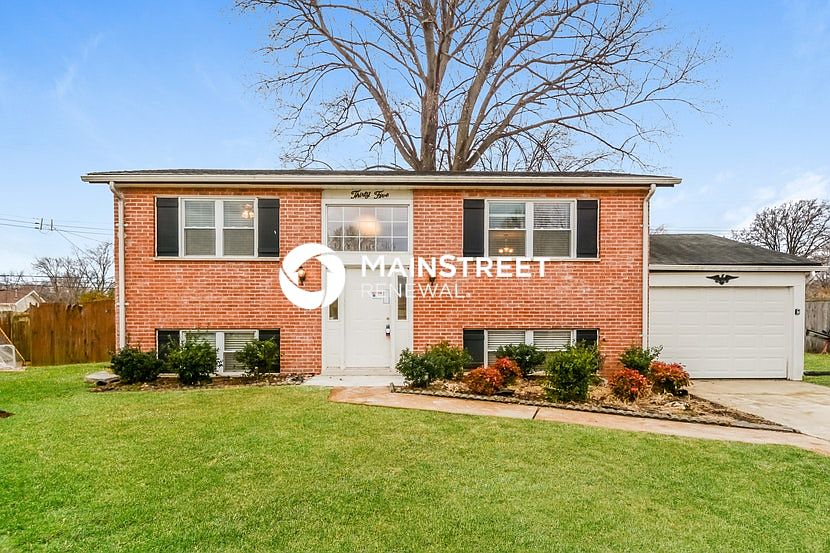 1st image of 35 Bernie Cir
