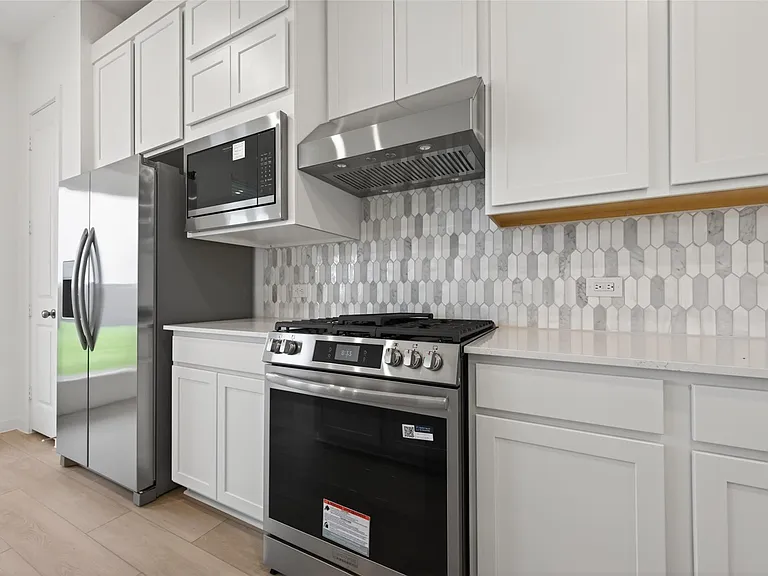 16315 Mesquite Field Dr — Photo 4