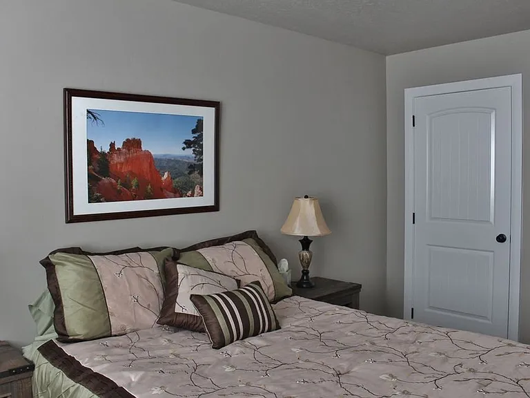 485 W 1425 N #C4 — Photo 22