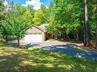 870 Pleasant Grove Rd, Hamilton, GA 31811