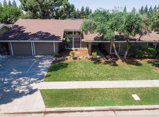 6349 N Prospect Ave, Fresno, CA